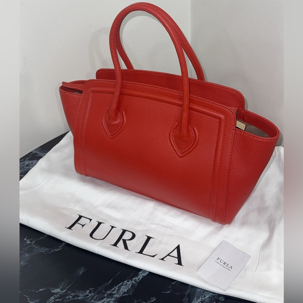 FURLA Hot Red Women's Large Handbag High Quality Leather Tote 100% AUTHENTIC NEW - Picture 7 of 11